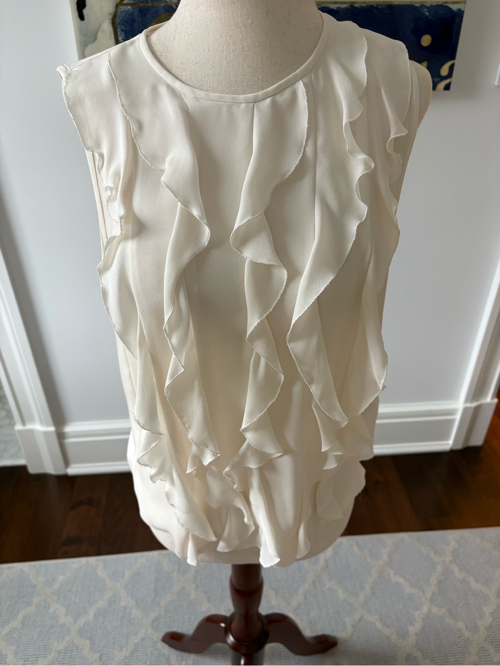 L'AGENCE Cream Sleek V-Neck Blouse